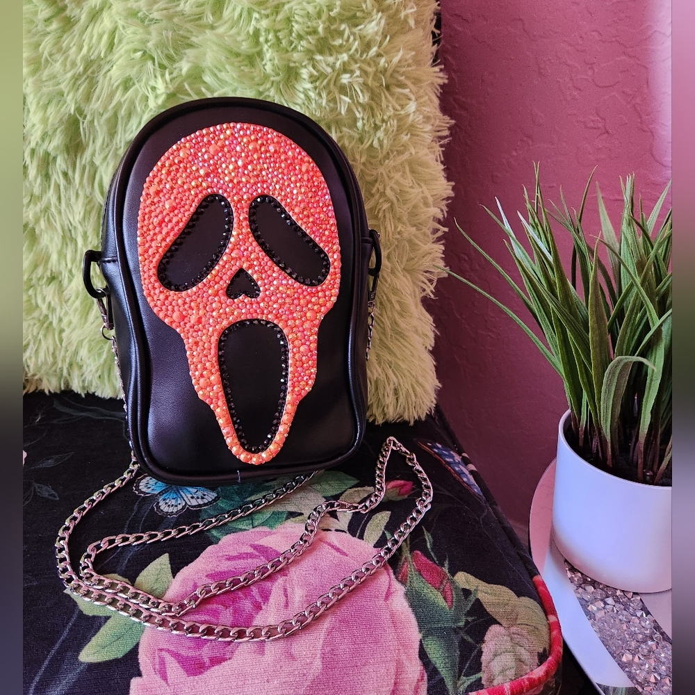 Ghostface Scream Rhinstone Crossbody Bag with Metal Chain Horror Halloween Goth